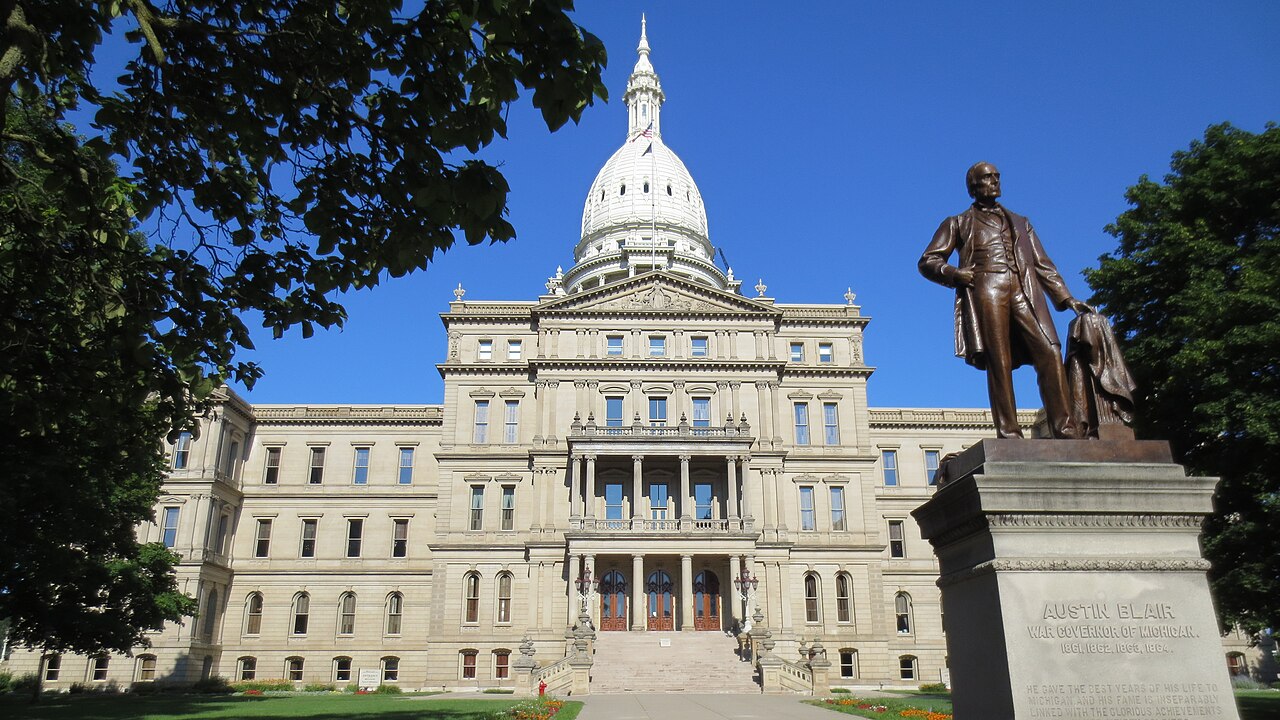 Lansing, Michigan, community view accompanying the local property-loss and restoration guide
