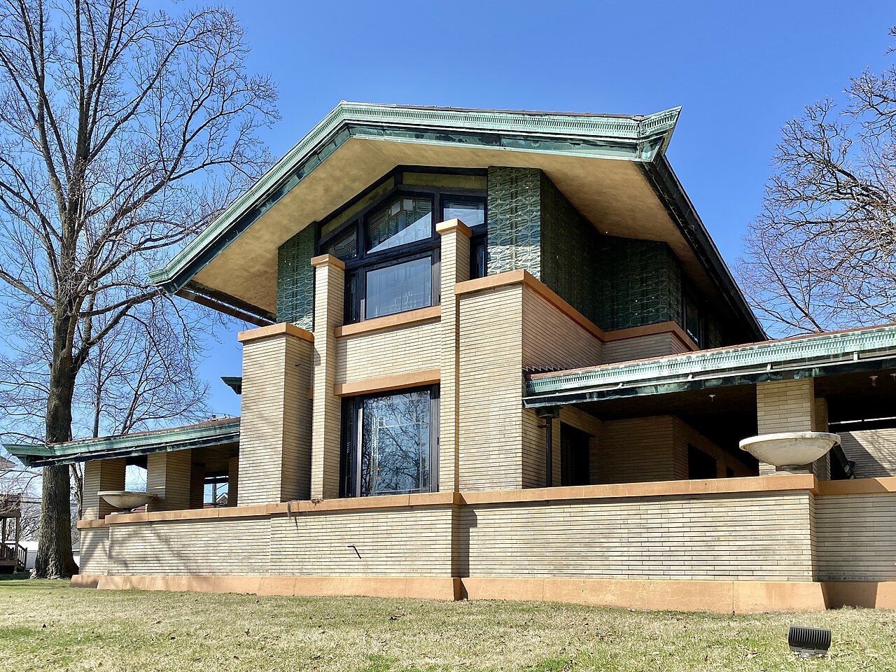 Springfield, Illinois, community view accompanying the local property-loss and restoration guide